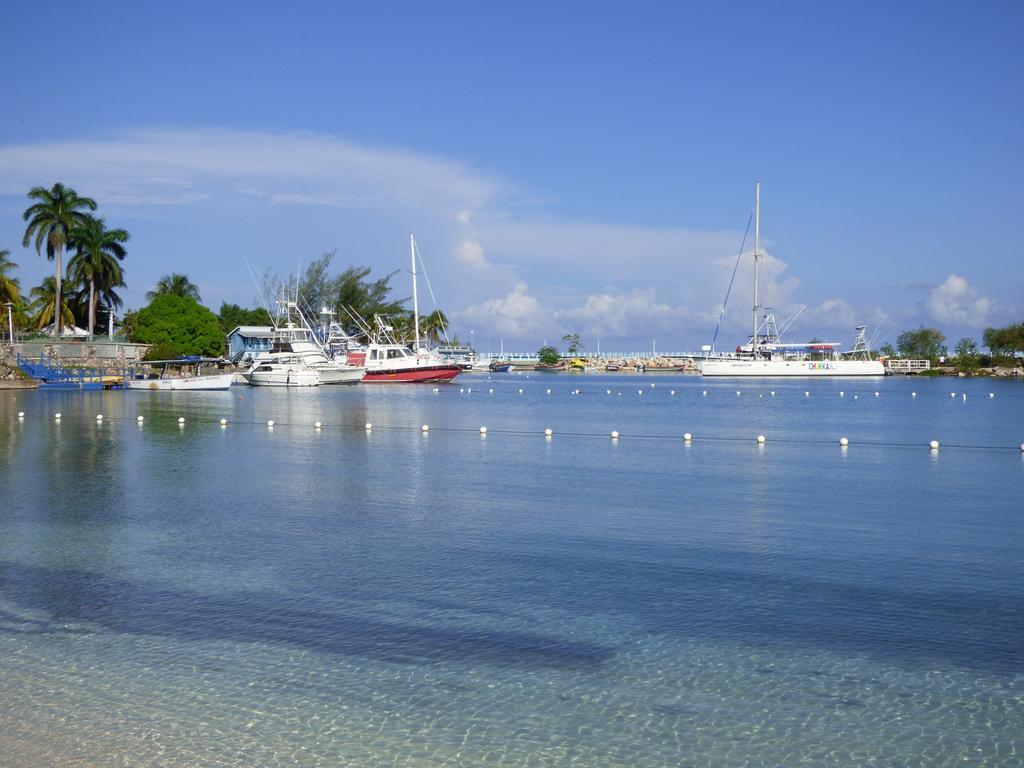 Beach Studio 4 Ocho Rios Room photo